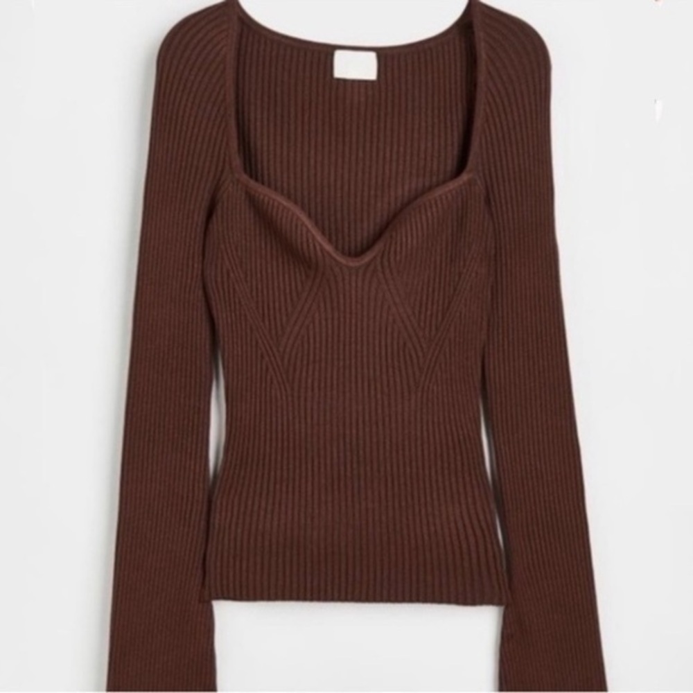 H&M Ribbed Brown Sweetheart Neckline Sweater​